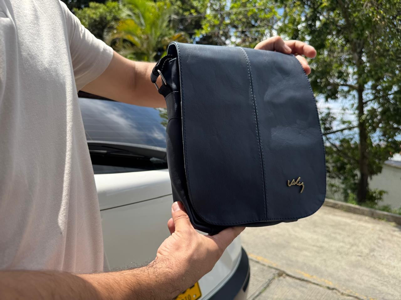 Kit Gorra Carriel 27 cm Correa Billetera