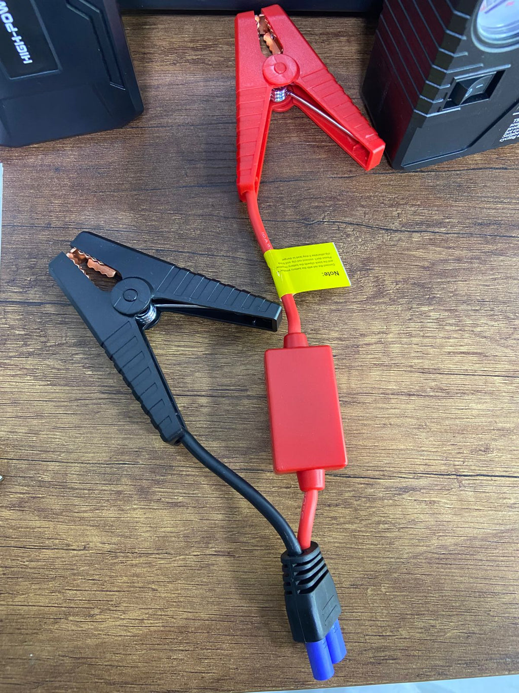 INICIADOR DE BATERIA CARRO/MOTO/MULTIFUNCIONAL